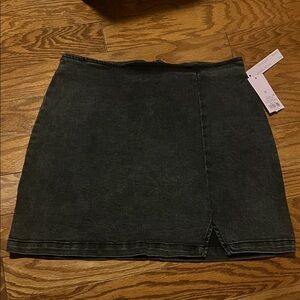 wild fable Black Washed Denim Mini Skirt with Front Slit